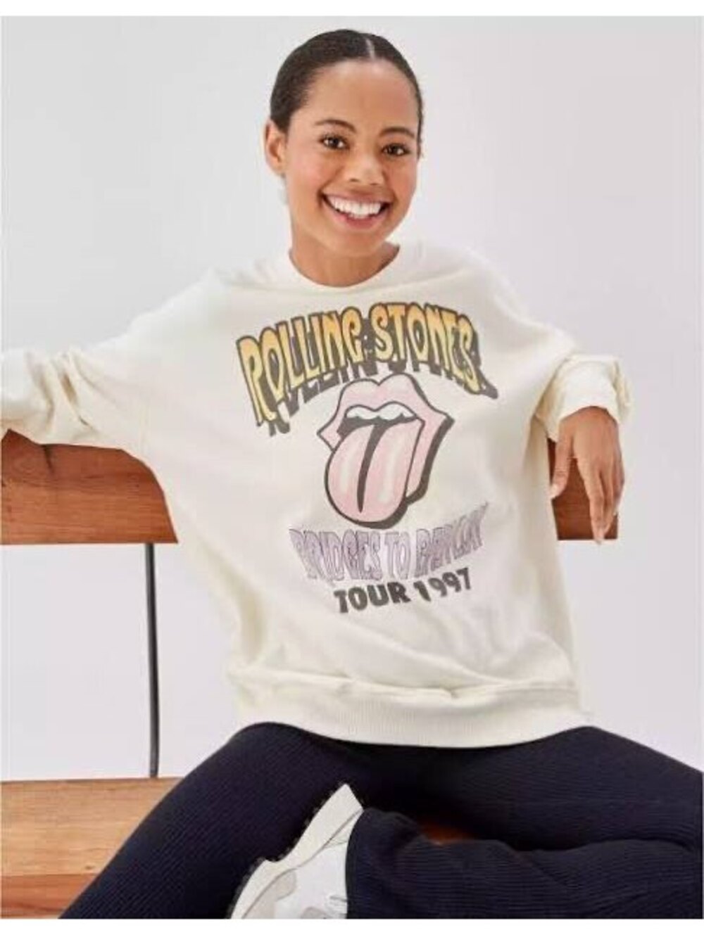 AE Oversized Rolling Stones "Bridges to Babylon Tour 1997" Graphic Crew Neck
